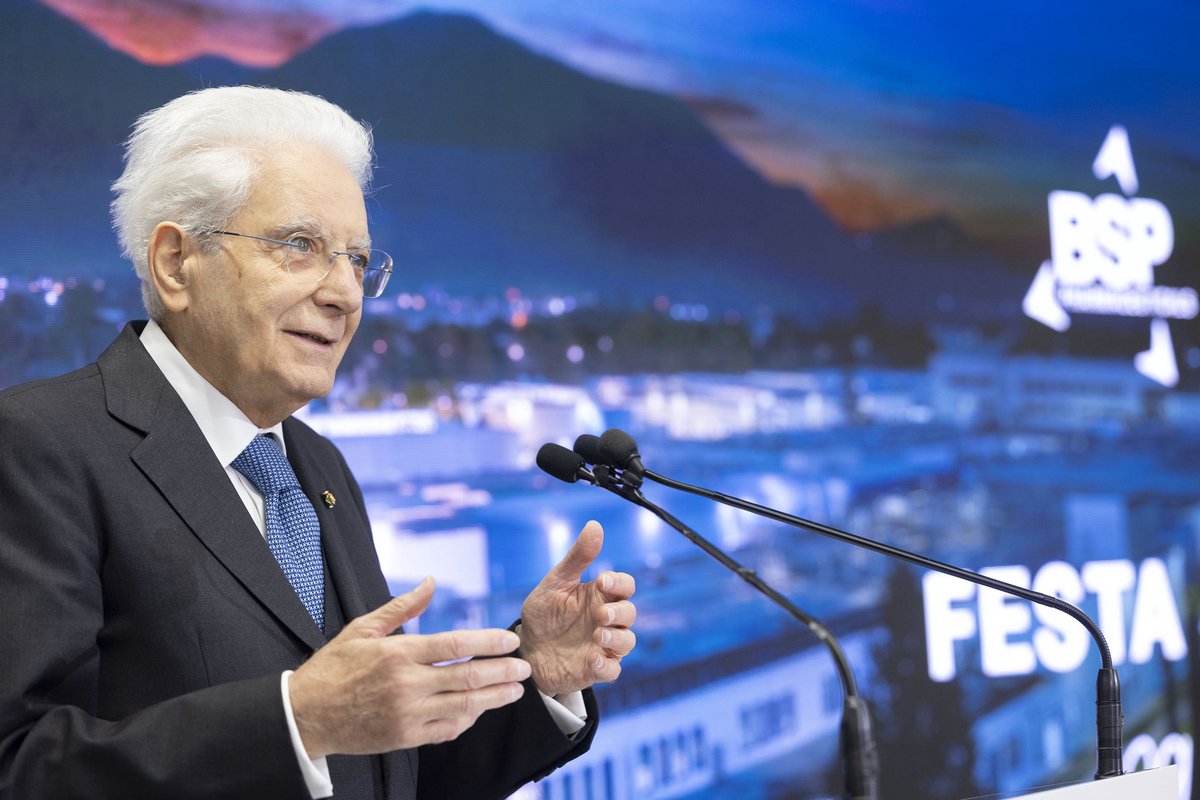 Mattarella: Sappiamo tutti come le questioni salariali siano fondamentali per ridurre le disuguaglianze, per un equo godimento dei frutti offerti dall’innovazione, dal progresso