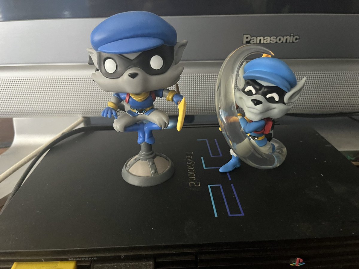 Wolfman98002015's tweet photo. The all time greatest playstation mascot (entirely opinionated btw) HAS ARRIVED!!!! https://t.co/hjCnR8Ep5h