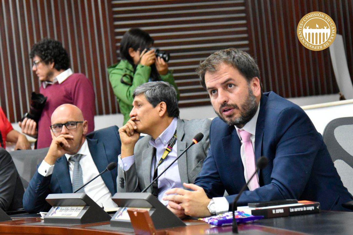 Comisión Séptima Cámara de Representantes tweet media