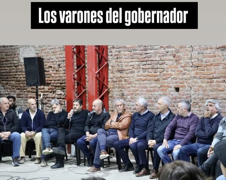 Patrici05400796's tweet photo. Las 3 caras visibles d #MDF son Tolosa Paz, #Larroque y Ferraresi.
A los 3 los invitan a programas y lo unico q hacen es criticar a compañeros, no c les cae 1 idea.
Este es el armado d #Axel ?
No sean ingenuos, el q manda a romper todo es Axel.
#CFK #CristinaTieneQueVolver #PJ https://t.co/t2QgusIBmQ