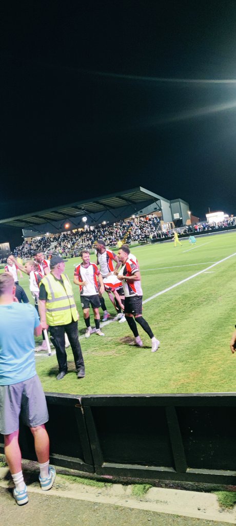 Lee__Bucko's tweet photo. @Mchale_dominic loves the pitmen @Hednesford_Town https://t.co/GaERIp9gtn