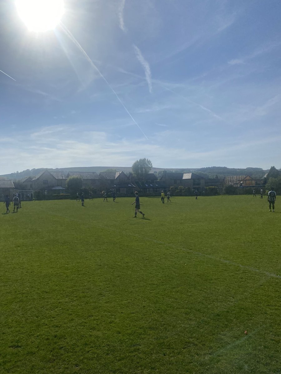 Thornleigh PE/Dance (@tsc_pedance) on Twitter photo ⚽️ FOOTBALL ⚽️
Really proud of our Y11 boys tonight who put up a superb performance in hot conditions to narrowly lose in the Bolton Cup Final tonight.
Well done to <a href="/BSBDSport/">PE/SPORT at Bolton School Senior - Boys Division</a> on the win and huge thank you to <a href="/oldboltsafc/">Old Boltonians AFC</a> for hosting. ⚽️ FOOTBALL ⚽️
Really proud of our Y11 boys tonight who put up a superb performance in hot conditions to narrowly lose in the Bolton Cup Final tonight.
Well done to <a href="/BSBDSport/">PE/SPORT at Bolton School Senior - Boys Division</a> on the win and huge thank you to <a href="/oldboltsafc/">Old Boltonians AFC</a> for hosting.