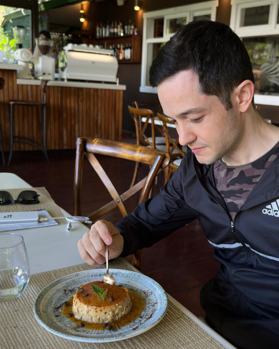 promtur_panama's tweet image. Panama welcomed Martín Grosz from @clarincom on a culinary journey through history, culture, and authentic flavors — showing why we’re a unique culinary destination. 🇵🇦🍽️
#PanamaIsFlavor #VisitPanama