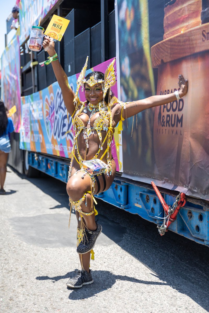 race/car tweet media