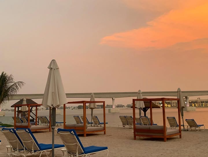 ClintonJake986's tweet image. Our language is the reflection of ourselves 🔮

I always take journals with me and this trip I took an older one from five years ago… 🖊 

What I wrote down then is now coming into play and the interesting thing about it all is the language I had used was if this goal had alread