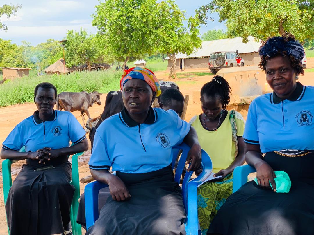 TpoUg's tweet photo. Joyce Ajonge, 35: “I lost my parents in #SouthSudan. @TpoUg helped me let go of those painful memories.” These are not just stories but lives transformed by timely #MentalHealth #MaternalCare. As #MAMAPLUS ends, the call is clear:
Keep investing in #MentalHealth for refugees. https://t.co/pY5cTEXtjv