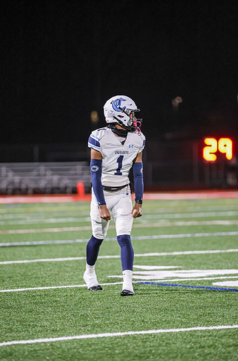 Damar Olds (@damar_olds) on Twitter photo Check out my Full Season film after a great season‼️
43 receptions
870+ yards
15 Total touchdowns
14 receiving 1 Rushing
1 interception
1st team all conference WR
<a href="/Coach_Rich4/">Rich Johnson</a> <a href="/CrusadersFball/">Bishop Canevin Football</a> <a href="/PineStar11/">Cheyton Pine</a> <a href="/MarcusAdemilola/">Marcus Ademilola</a> <a href="/MaxPreps/">MaxPreps</a> <a href="/wpialsportsnews/">WPIAL Sportsmen</a>
hudl.com/v/2RELD5 Check out my Full Season film after a great season‼️
43 receptions
870+ yards
15 Total touchdowns
14 receiving 1 Rushing
1 interception
1st team all conference WR
<a href="/Coach_Rich4/">Rich Johnson</a> <a href="/CrusadersFball/">Bishop Canevin Football</a> <a href="/PineStar11/">Cheyton Pine</a> <a href="/MarcusAdemilola/">Marcus Ademilola</a> <a href="/MaxPreps/">MaxPreps</a> <a href="/wpialsportsnews/">WPIAL Sportsmen</a>
hudl.com/v/2RELD5