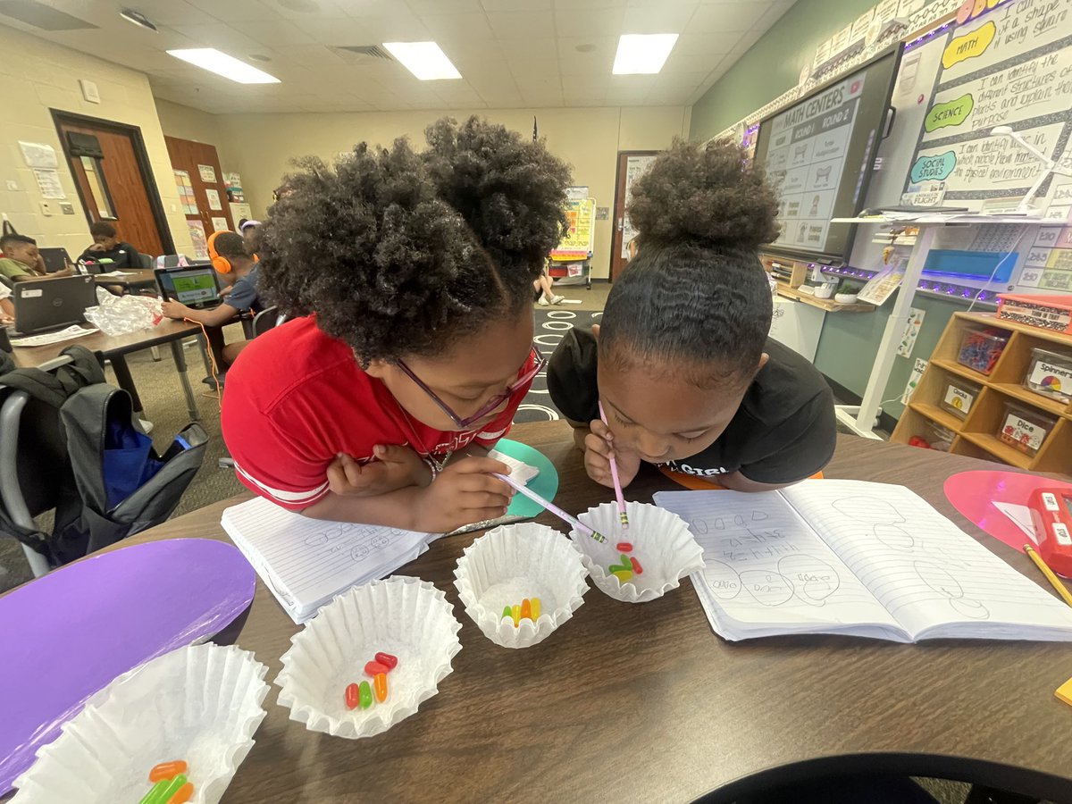 Mrs. Schroeder (@mschroeder_lse) on Twitter photo Learning the foundations of multiplication - Mike and Ike style! 💛🖤 #schroedersmarties <a href="/HumbleISD_LSE/">Lakeshore Elementary</a> Learning the foundations of multiplication - Mike and Ike style! 💛🖤 #schroedersmarties <a href="/HumbleISD_LSE/">Lakeshore Elementary</a>