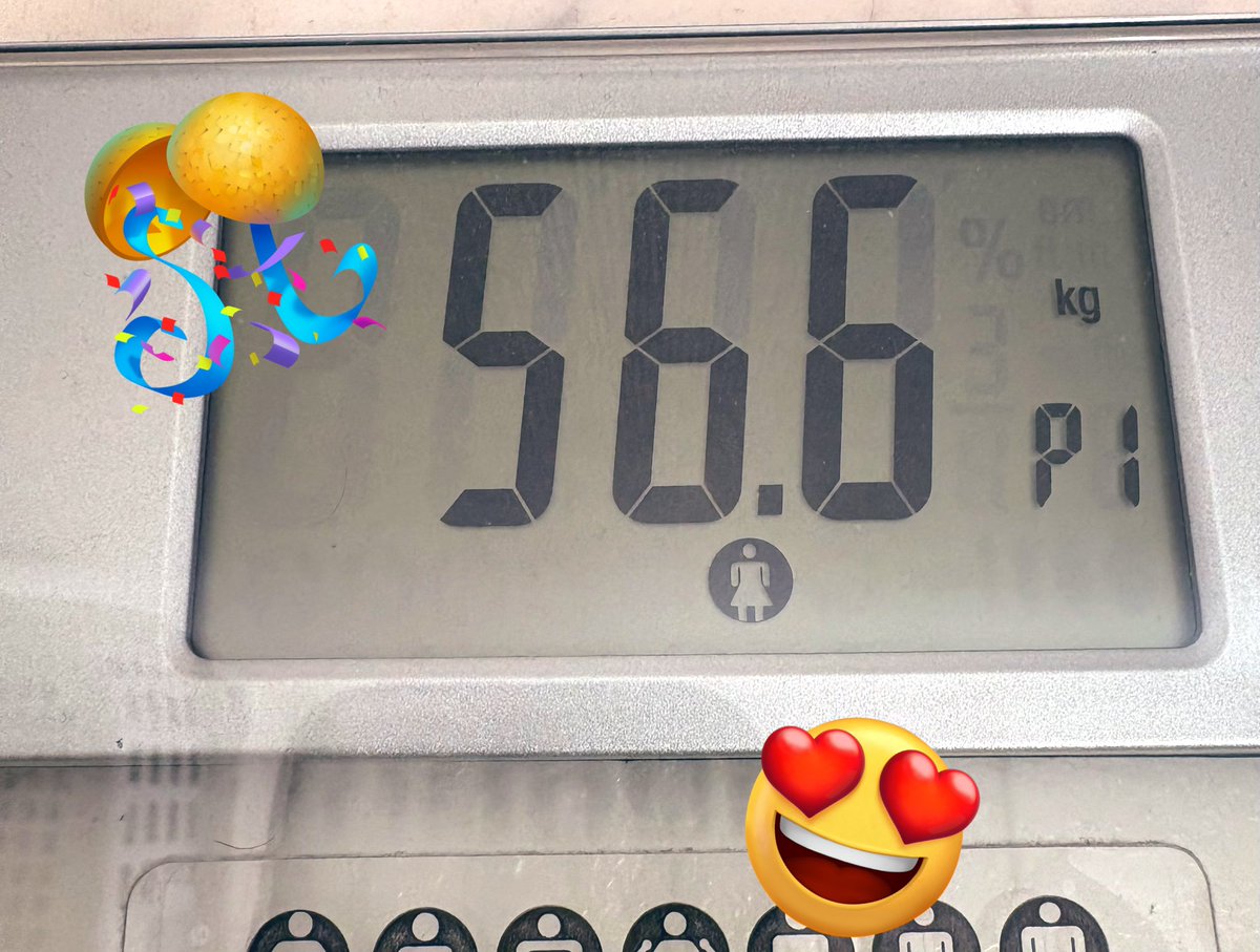 _urukichi's tweet photo. 今日で4月も終わりですね❣️
というわけで最後の1週間も
56㌔台維持できたので4月の目標【56㌔】達成🎉

5月は55㌔台キープを目指して
がんばります☀️(5がならんでいるw

GWに暴飲暴食しませんよーに😂💦 https://t.co/E00cg7uJca