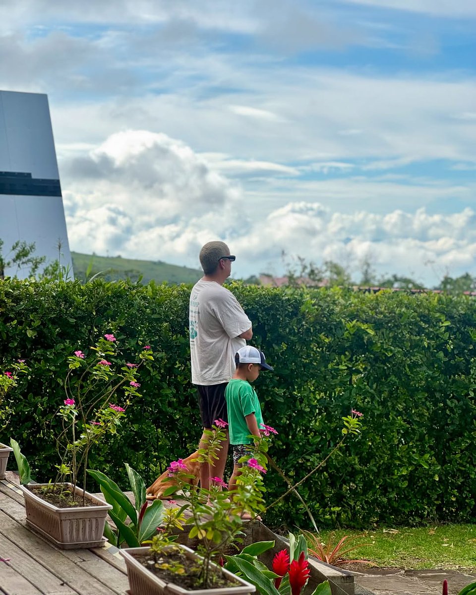 Un refugio donde la vida sucede sin prisa. Donde cada amanecer abraza a quienes más amas. 🍃💚

¡Vuelve pronto, <a href="/mariecherrypop/">Marie</a> ! 📸

📍 #MundoYanashpa: en las alturas de #Tarapoto

#Selva #Naturaleza #BienesRaíces #CasaDeCampo#CondominioExclusivo