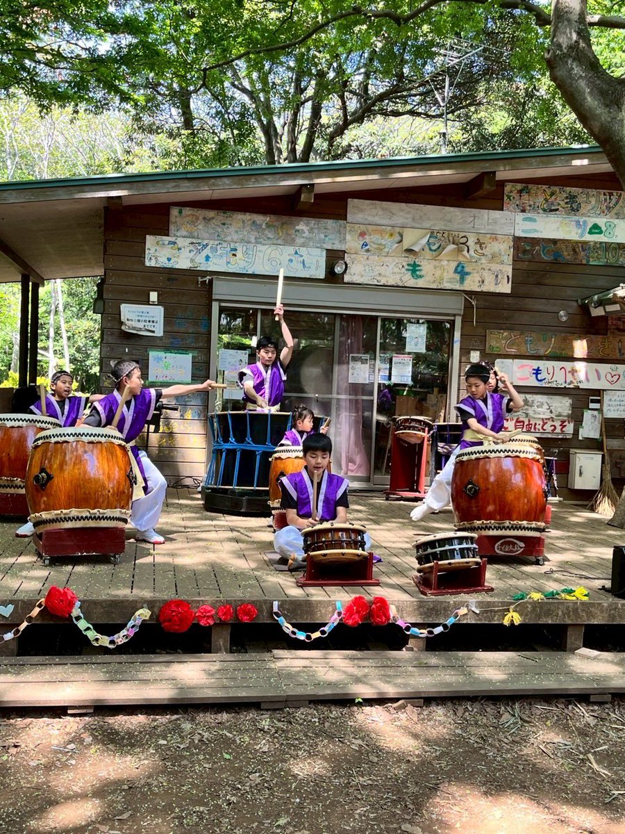 chigusadaico's tweet photo. 子どもたちの森公園ありがとうございました🎵🎵
いいお天気に恵まれて、楽しく演奏できました🎵🎵
ありがとうございました✌🏾 https://t.co/2VlOPgzORf