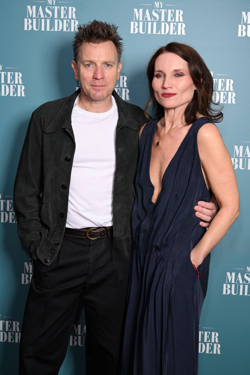 Ewan McGregor Daily tweet media