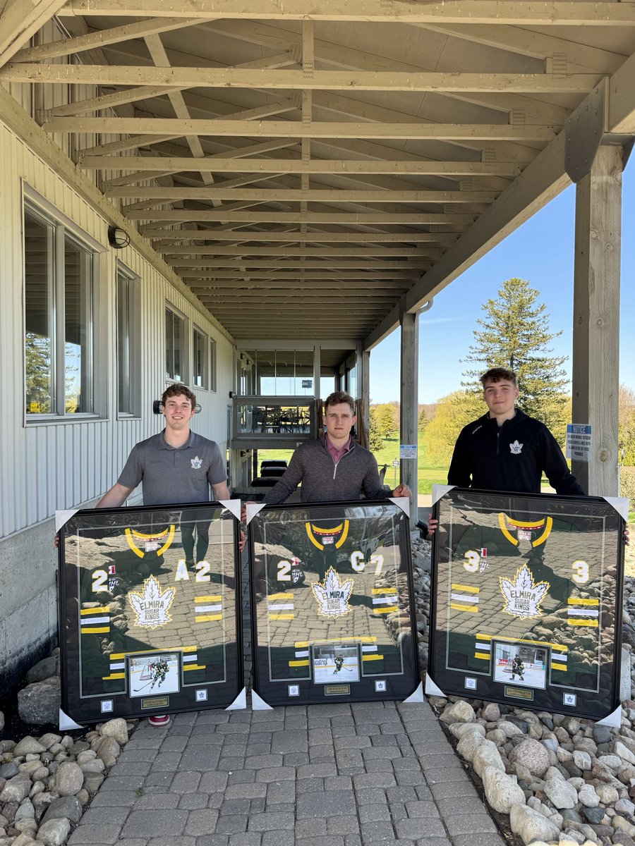 SugarKings's tweet image. At our Awards Banquet we celebrated our graduates. The Sugar Kings congratulate Tanner McDonald, Baeddan Pollett, and Liam Eveleigh. 

#onceakingalwaysaking