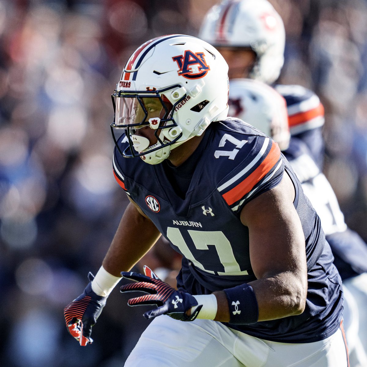 Auburn tight end Rico Walker has entered the transfer portal, <a href="/chris_hummer/">Chris Hummer</a> and I have learned for @cbssports/<a href="/247Sports/">247Sports</a>.

The 6-foot-3, 250-pound Walker had transferred to Auburn from Maryland last year. Was a Class of 2023 four-star recruit.

247sports.com/season/2025-fo…