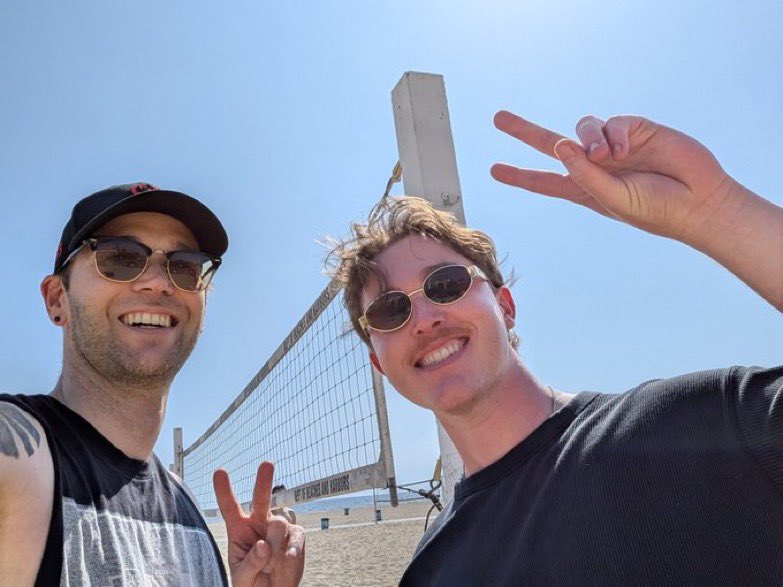 Beach volleyball is back