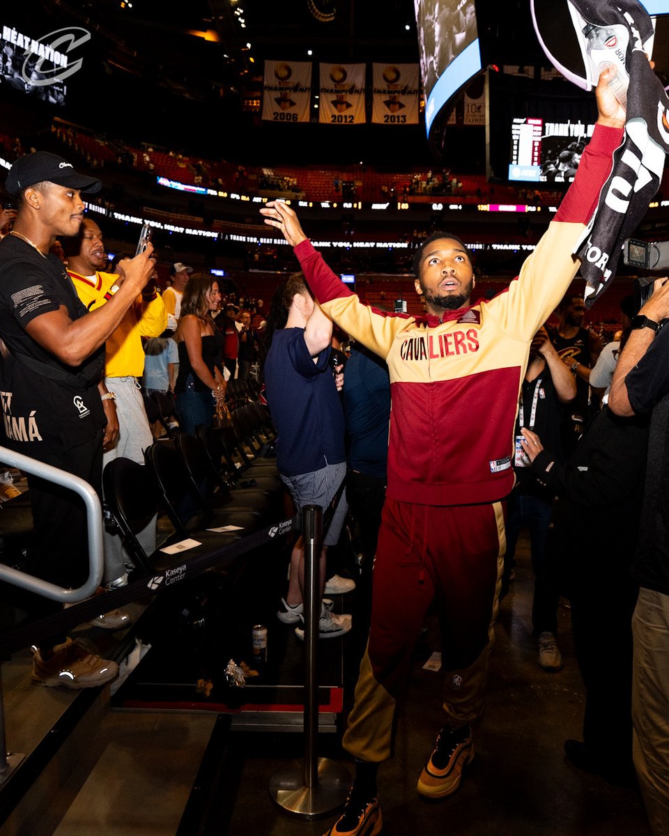 cavs's tweet photo. that post sweep feeling. #LetEmKnow https://t.co/tdGCcA5P67