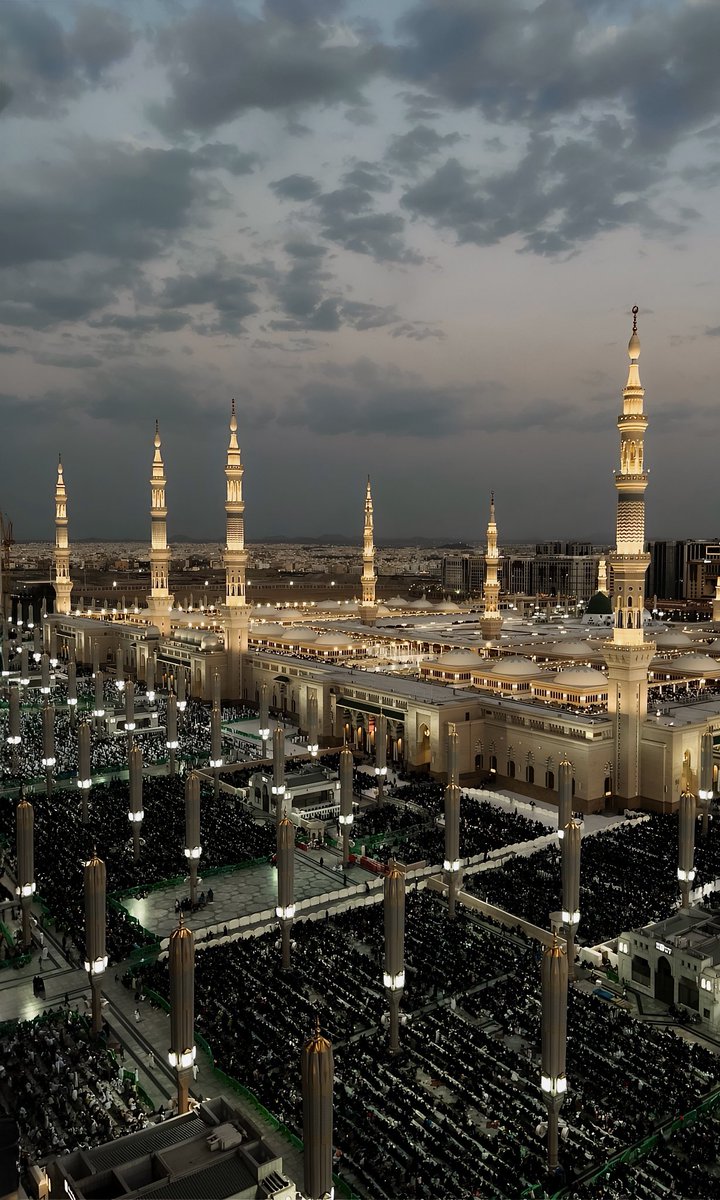 shxi3i's tweet photo. #madinah 🕌🤎 https://t.co/8ukZsVfZC0
