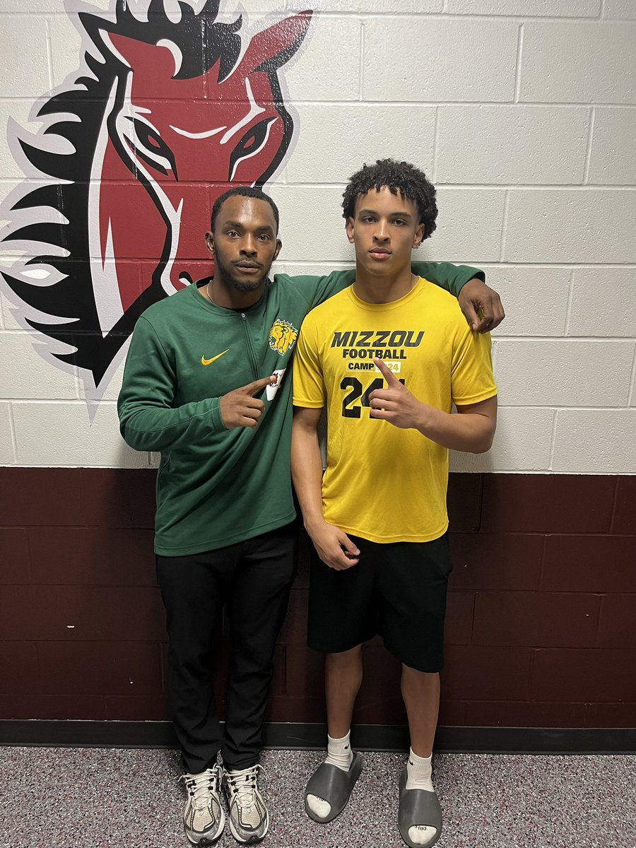 nolan spinks (@spinks_nolan) on Twitter photo After having a great conversation with <a href="/_CoachDbZo/">Zion "ZO" Williams</a> I am very blessed to receive my first offer from <a href="/MOSOFootball/">Missouri Southern Football</a> <a href="/JPRockMO/">JP Rock</a> <a href="/CSAPrepStar/">PREPSTAR</a> <a href="/LSNFootball/">Bronco Football</a> After having a great conversation with <a href="/_CoachDbZo/">Zion "ZO" Williams</a> I am very blessed to receive my first offer from <a href="/MOSOFootball/">Missouri Southern Football</a> <a href="/JPRockMO/">JP Rock</a> <a href="/CSAPrepStar/">PREPSTAR</a> <a href="/LSNFootball/">Bronco Football</a>