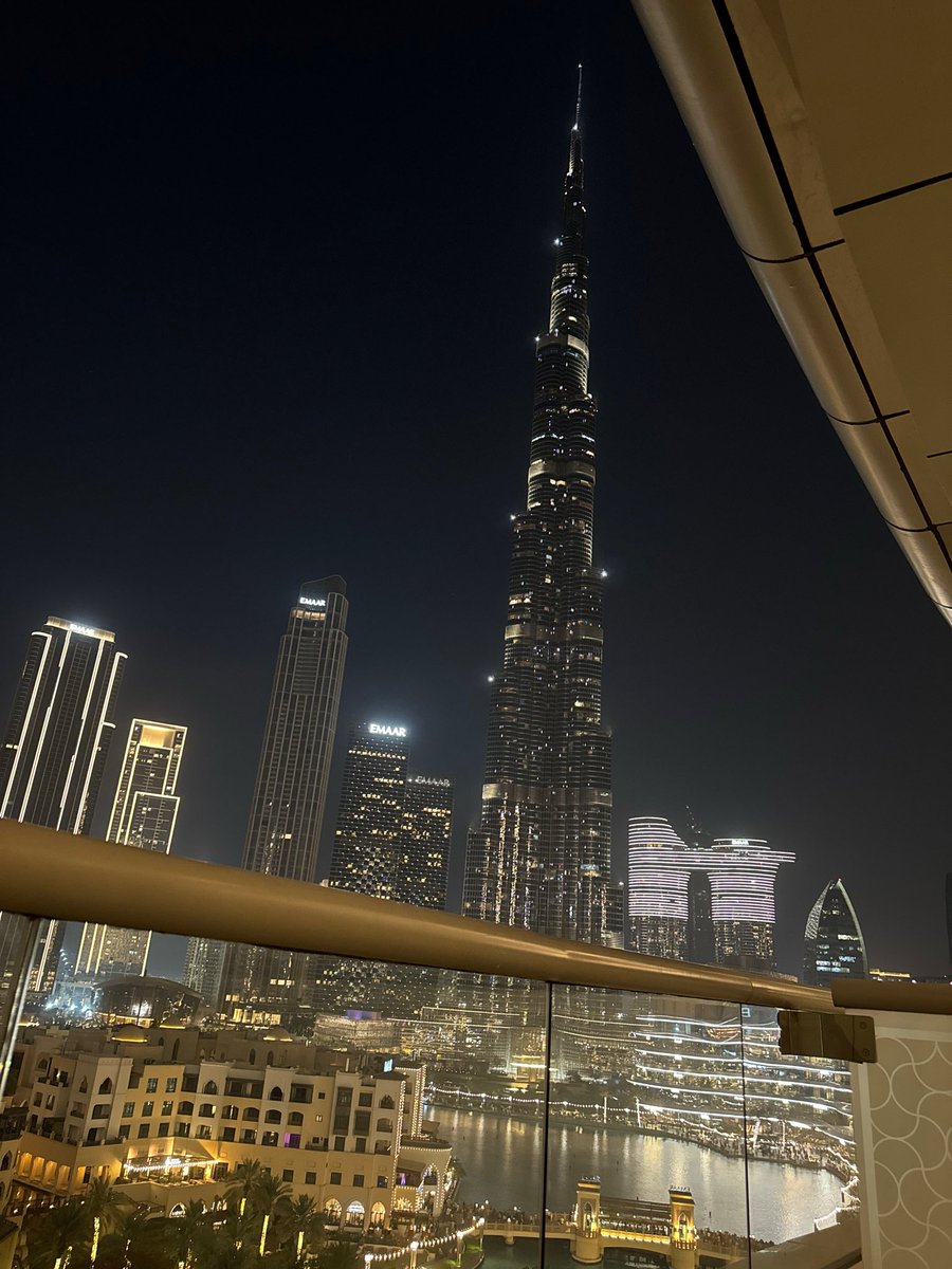 So far so good, #Token2049 has been a blast.

Gn Dubai ✌🏼
