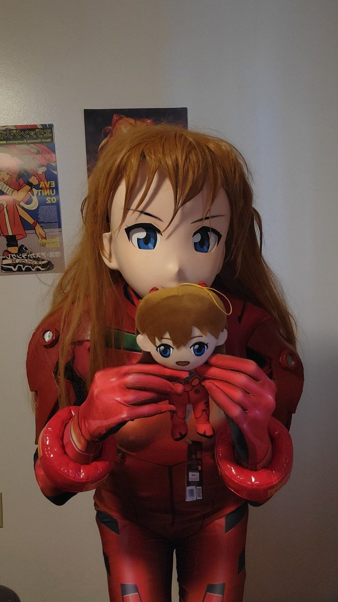 Blade_Kig's tweet image. Best gift you can get her.
#kigurumi #Asuka #Langley #Evangelion #着ぐるみ #kig #kigurumicosplay