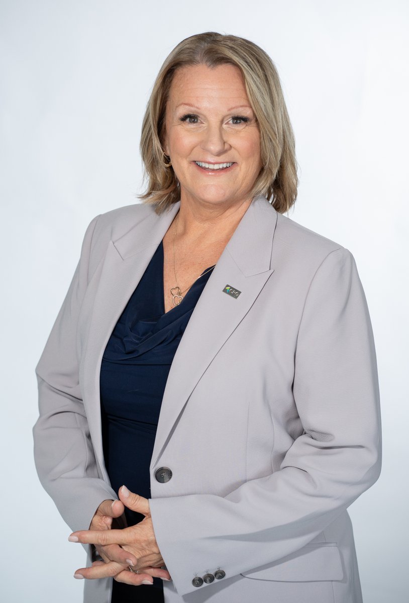Conseil du patronat (@conseilpatronat) on Twitter photo Pour la première fois, une avocate prend la tête du du CPQ!
Me Marie-Claude Perreault, forte de 35 ans en droit du travail, amorce un virage axé sur le dialogue social, la productivité et la compétitivité internationale.
Un portrait à lire <a href="/Droitinccom/">Droit-inc.com</a>🔻
droit-inc.com/conseils-carri… Pour la première fois, une avocate prend la tête du du CPQ!
Me Marie-Claude Perreault, forte de 35 ans en droit du travail, amorce un virage axé sur le dialogue social, la productivité et la compétitivité internationale.
Un portrait à lire <a href="/Droitinccom/">Droit-inc.com</a>🔻
droit-inc.com/conseils-carri…