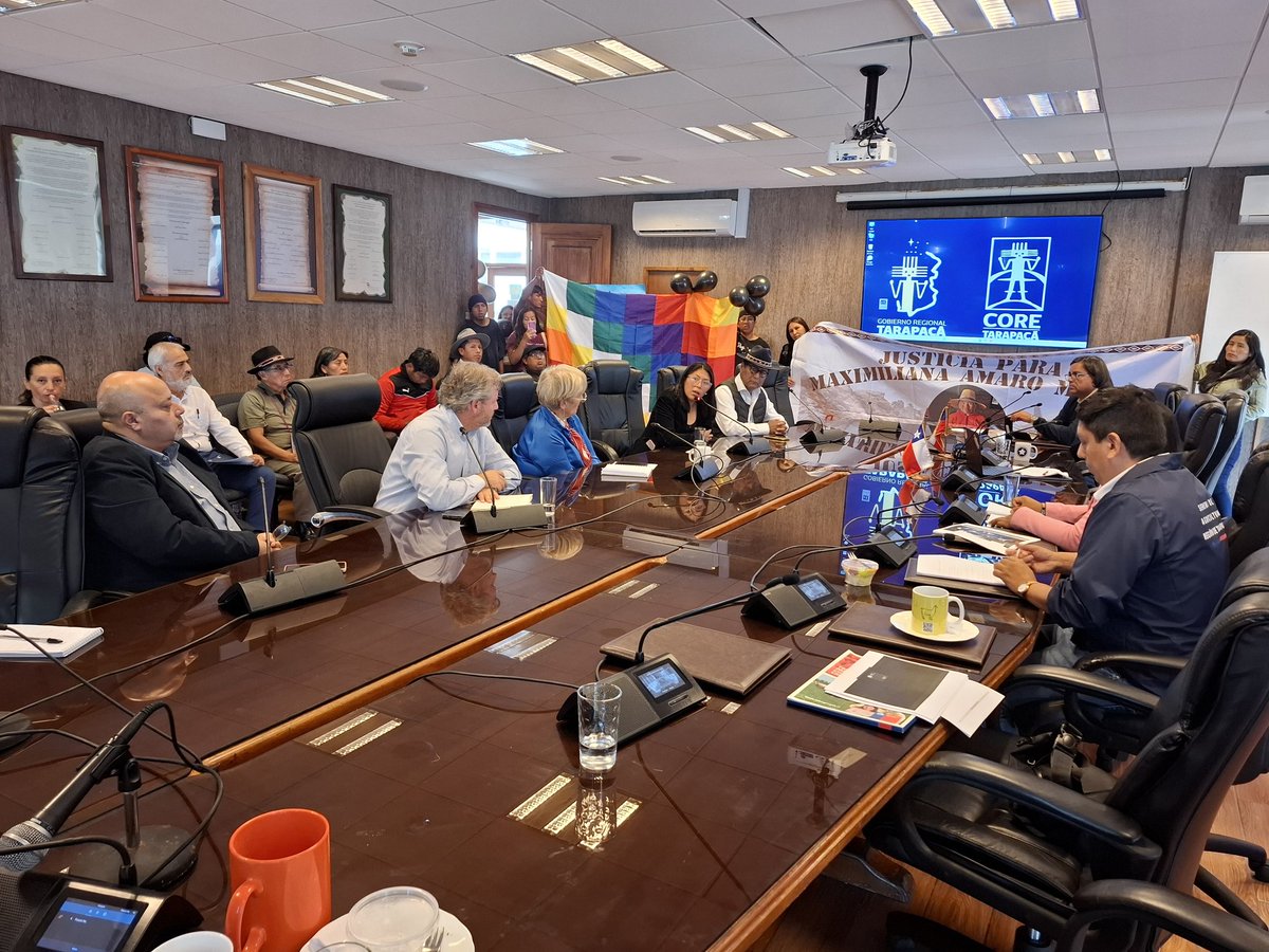 CoredeTarapaca's tweet image. Ahora. Dirigentes de #Quebe y #Colchane, solicitaron a parlamentarios y autoridades regionales, que asistieron a reunión de trabajo, convocada por @CoredeTarapaca, justicia por el asesinato de Sra. Maximiliana Amaro, por más seguridad, y por mejoras a ley de migración.
#Tarapaca