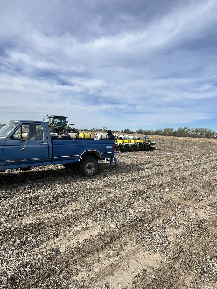 Test plots 2 and 3 are in. Show plot and a seed additive test. <a href="/BecksHybrids/">Beck's Hybrids</a> <a href="/BecksAgNE/">Beck's Nebraska Agronomy</a> <a href="/cklink3/">Colby Klingensmith</a>