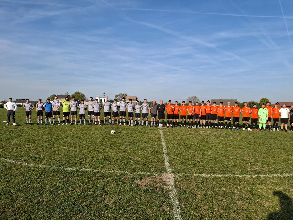 PCFCSunAdults's tweet image. Vs Courage for Bruce&apos;s 100th game of the season 

@ChesterfieldSL 

#PCFC