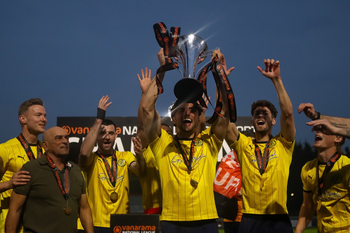 Scott Pollock (@scott_pollock12) on Twitter photo Some day, some season, some group of lads and some club❤️🏆 Some day, some season, some group of lads and some club❤️🏆