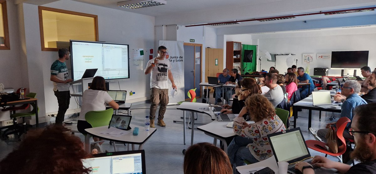 Arranca el curso "Pensamiento computacional, programación e IA. Herramientas para su enseñanza en la educación" en <a href="/cfiesalamanca/">CFIE SALAMANCA</a> con <a href="/tecuribarri/">Alvaro</a>. Hoy nos adentramos en el pensamiento computacional, el modelado y la programación mediante pseudocódigo. #formaciónCyL #tiCyL