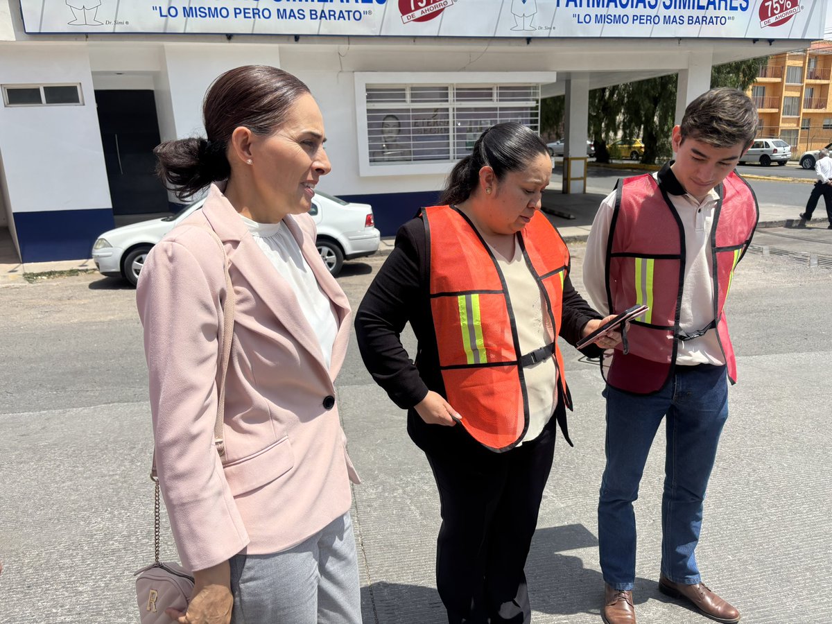📢 El día de hoy se llevó a cabo el #SimulacroNacional 2025 🏚️, una actividad fundamental para fortalecer nuestra cultura de prevención y respuesta ante emergencias.  

👷‍♀️👨‍💼 Los integrantes de la Secretaría participaron activamente, demostrando, organización  en cada paso.