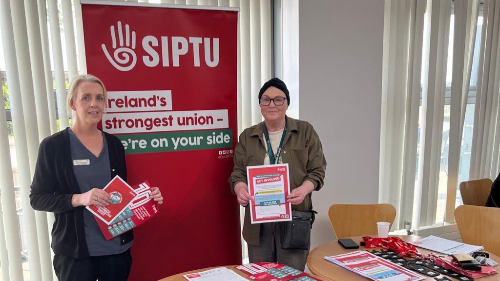 Together, we’re stronger! 

This #UnionWeek, stand with your colleagues and join <a href="/SIPTU/">SIPTU</a> to protect rights at work, win fair pay, and better working conditions. ✊

Remember, there’s power in a union

🔗 siptu.ie/join