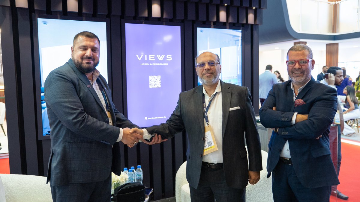 AlkhozamaC's tweet photo. أجواء تفاعلية مميزة و لقاءات مثمرة، في اليوم الثاني من معرض السفر والسياحة #ATMDubai
 زورونا في قاعة 3 – جناحHC3255.
A vibrant atmosphere on our second day at #ATMDubai
Thank you to everyone who visited us today.
Hall 3 – Stand HC3255.
#Alkhozama_investment
#الخزامى_للاستثمار | #ATM2025