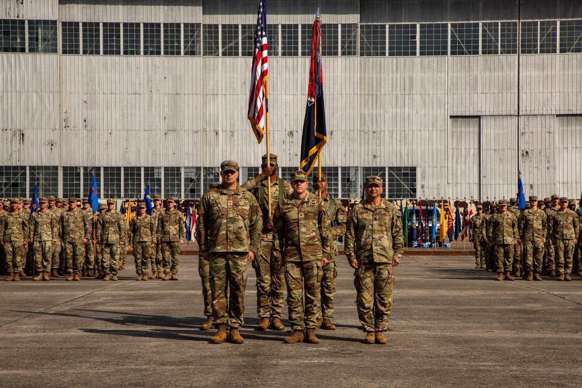 3rd_Infantry's tweet photo. #ICYMI 📸 A new chapter takes flight! #DogFaceSoldiers of the #3CAB gathered on the flight line at #HAAF to welcome Col. Robert B. Harless during his assumption of command ceremony on April 25, 2025.
📸 by Spc. Rebeca Soria
#ArmyAviation #ROTM #3ID https://t.co/7dDmctqKcs