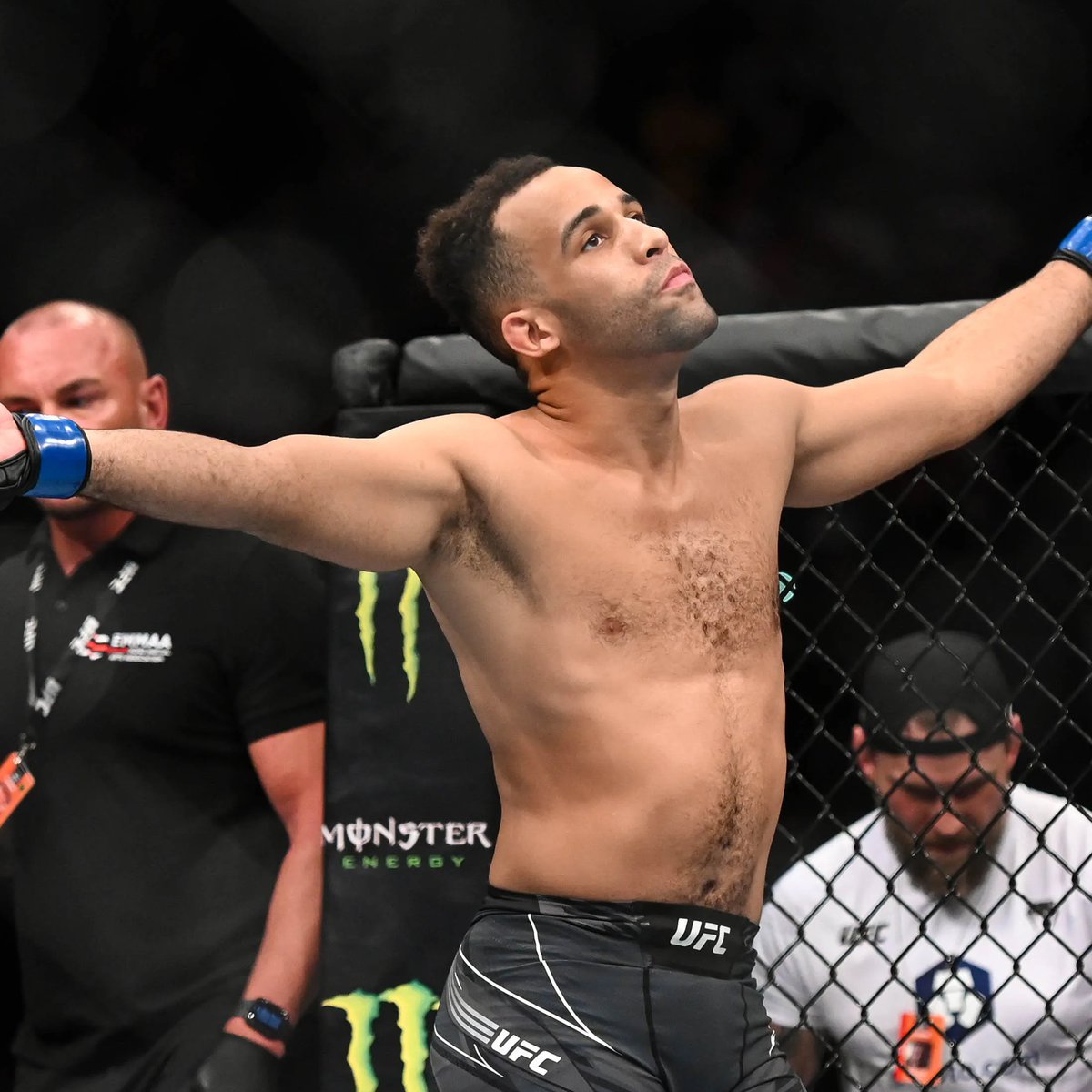 Kurt Holobaugh vs. Jordan Leavitt is set for #UFCVegas107 on May 31, per multiple sources. Story headed to @MMAjunkie.