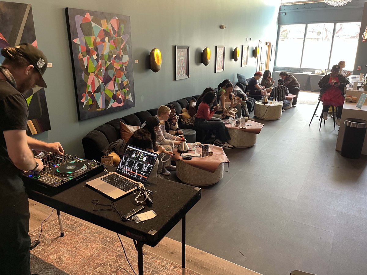 We are heading to <a href="/YourUrbana/">UrbanaNow</a> Oakland for SF Hash Week 2025. Dabs ONLY in their bar! SF Hash Week - July 8 to July 14, all around the Bay Area. Tap in. Let's make a wave. 🌊
