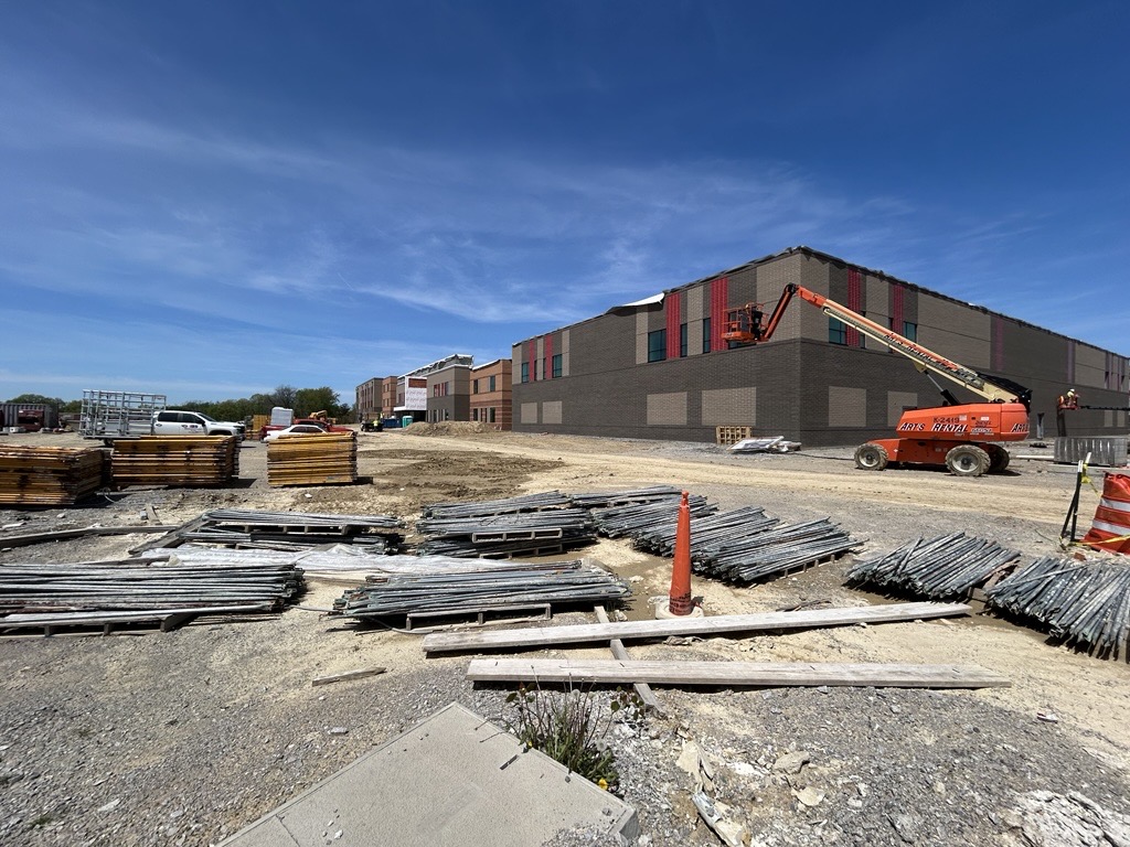 OFCC (@ohfacilities) on Twitter photo As we near ever closer to its official opening, the new middle school for <a href="/Milford_Schools/">Milford Schools</a> in Clermont County continues to come along nicely! The brand-new Milford Middle School will include 206,800 square feet of new space upon completion, which is scheduled for August. As we near ever closer to its official opening, the new middle school for <a href="/Milford_Schools/">Milford Schools</a> in Clermont County continues to come along nicely! The brand-new Milford Middle School will include 206,800 square feet of new space upon completion, which is scheduled for August.