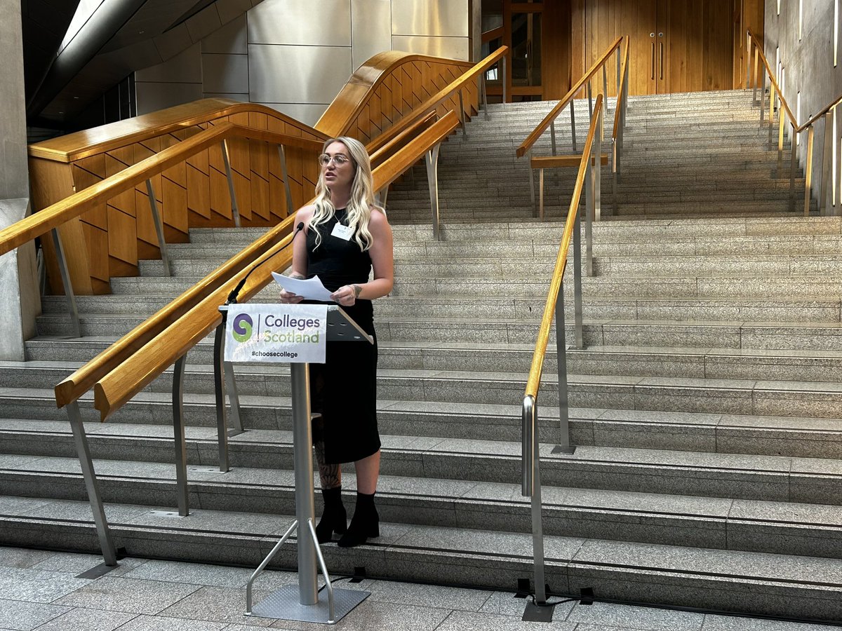 Inspirational student Megan Simpson sharing her journey at our Parliamentary Reception. After leaving school with no qualifications, she has gone on to complete a degree @FifeCollege and hopes to open a residential home for young people in the future #choosecollege