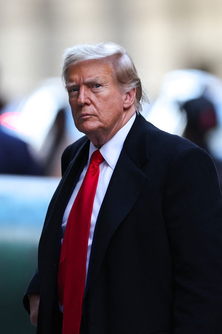 barsiinvest's tweet photo. Em 100 dias, Trump mexeu com tudo: mercado, juros, bolsas e instituições.
A lição? Quem investe precisa olhar além do barulho.
Foco no longo prazo. https://t.co/SrwrC5wXxg