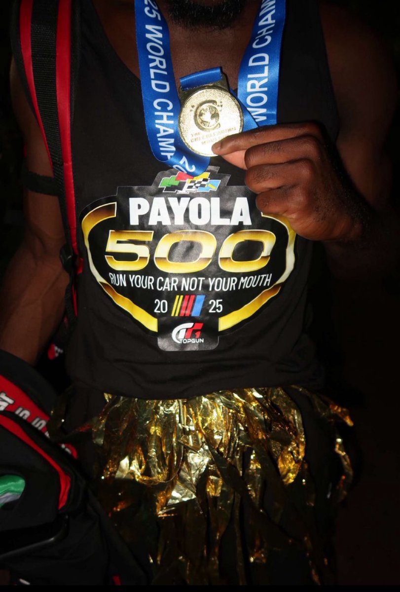 LMAOOO THIS SHIRT IS SO FUNNY😭