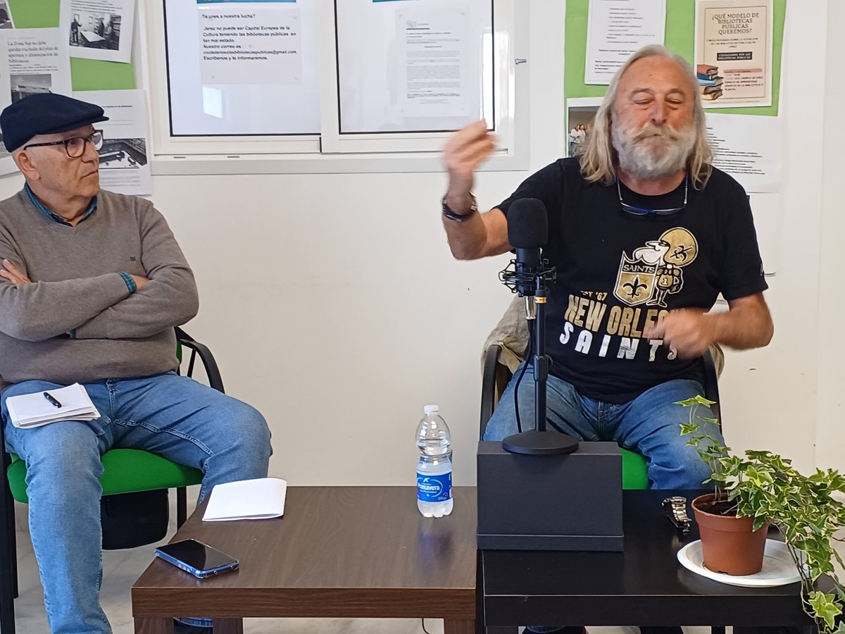 "Las desigualdades sociales matan, los determinantes sociales de la salud son los causantes." Antonio Vergara, impulsor de Marea Blanca Cádiz en #LaEnredadera