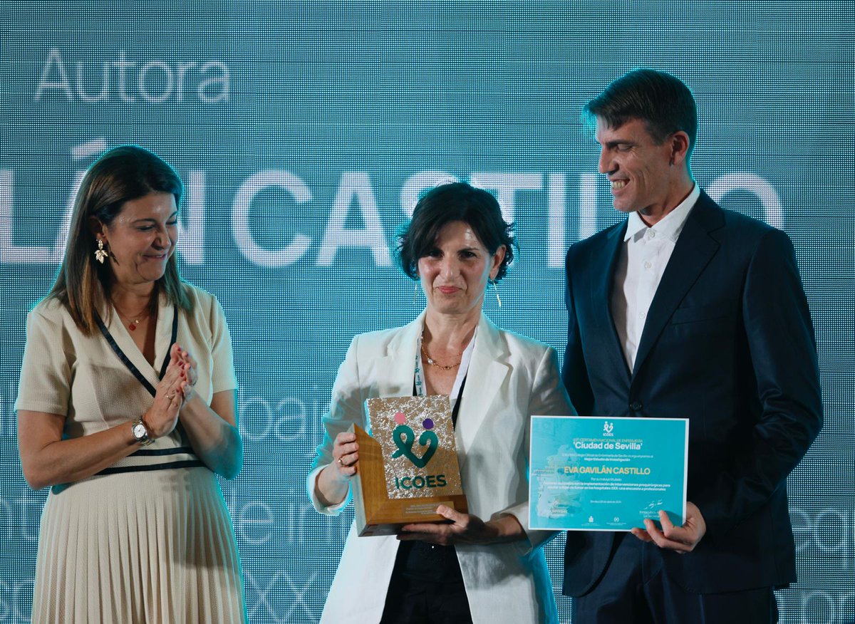 Colegio de Enfermería de Sevilla (@icoesevilla) on Twitter photo 🏆 El Premio al Mejor Estudio de #Investigación ‘Ciudad de Sevilla’ 2025 es para Eva Gavilán, #SevillaHoy
🫶 <a href="/COIBarcelona/">Col·legi d'Infermeres i Infermers de BCN (COIB)</a> <a href="/vallhebron/">Vall d'Hebron</a>
👉 MÁS: ow.ly/aGn050VJWEu
<a href="/consejo_andaluz/">Consejo Andaluz de Enfermería</a> <a href="/CGEnfermeria/">Consejo General de Enfermería</a> <a href="/saludand/">Consejería de Salud y Consumo</a> <a href="/Ayto_Sevilla/">Ayuntamiento de Sevilla</a> <a href="/silviapozosan/">Silvia Pozo</a>
#CertamenNacional #Enfermería #Premio 🏆 El Premio al Mejor Estudio de #Investigación ‘Ciudad de Sevilla’ 2025 es para Eva Gavilán, #SevillaHoy
🫶 <a href="/COIBarcelona/">Col·legi d'Infermeres i Infermers de BCN (COIB)</a> <a href="/vallhebron/">Vall d'Hebron</a>
👉 MÁS: ow.ly/aGn050VJWEu
<a href="/consejo_andaluz/">Consejo Andaluz de Enfermería</a> <a href="/CGEnfermeria/">Consejo General de Enfermería</a> <a href="/saludand/">Consejería de Salud y Consumo</a> <a href="/Ayto_Sevilla/">Ayuntamiento de Sevilla</a> <a href="/silviapozosan/">Silvia Pozo</a>
#CertamenNacional #Enfermería #Premio