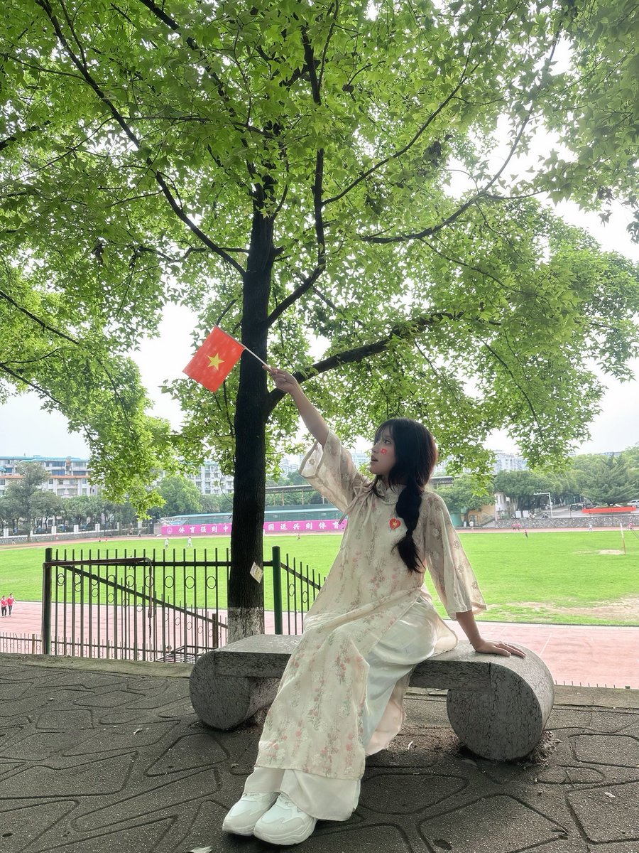 南方解放-统一50周年纪念日
Kỷ niệm 50 năm Ngày giải phóng Miền Nam, thống nhất đất nước (30/4/1975 - 30/4/2025) 🇻🇳