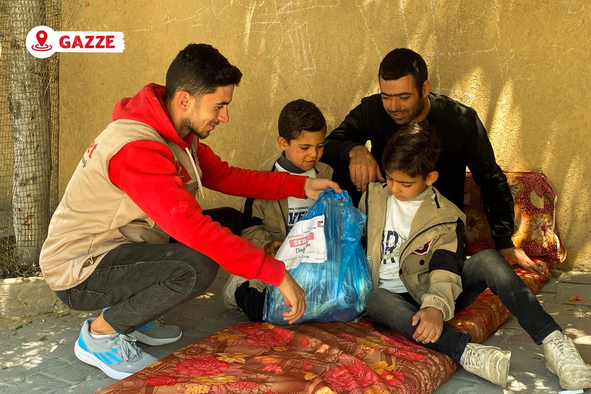 vahdetdernegi's tweet image. 📷🇵🇸 Sebze Dağıtımı - Gazze 2025

#gazze
#sebze
#dağıtım