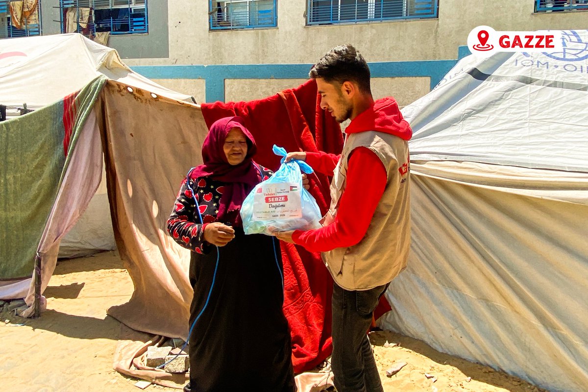 vahdetdernegi's tweet image. 📷🇵🇸 Sebze Dağıtımı - Gazze 2025

#gazze
#sebze
#dağıtım