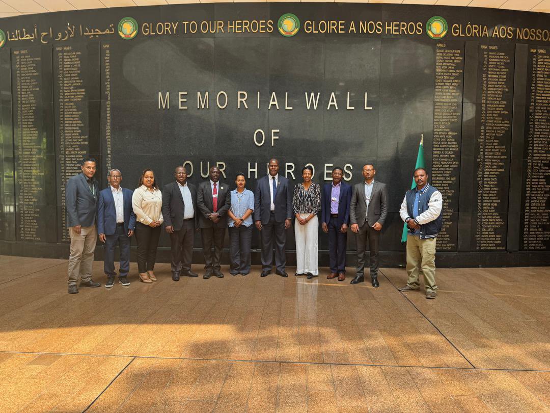 IGAD Secretariat (@igadsecretariat) on Twitter photo Today, an IGAD delegation engaged with the <a href="/_AfricanUnion/">African Union</a>’s Continental Early Warning System (CEWS) to exchange experiences on methodologies, Situation Room operations, Regional Desks, and the application of advanced technical tools.
This engagement reflects IGAD’s commitment to Today, an IGAD delegation engaged with the <a href="/_AfricanUnion/">African Union</a>’s Continental Early Warning System (CEWS) to exchange experiences on methodologies, Situation Room operations, Regional Desks, and the application of advanced technical tools.
This engagement reflects IGAD’s commitment to