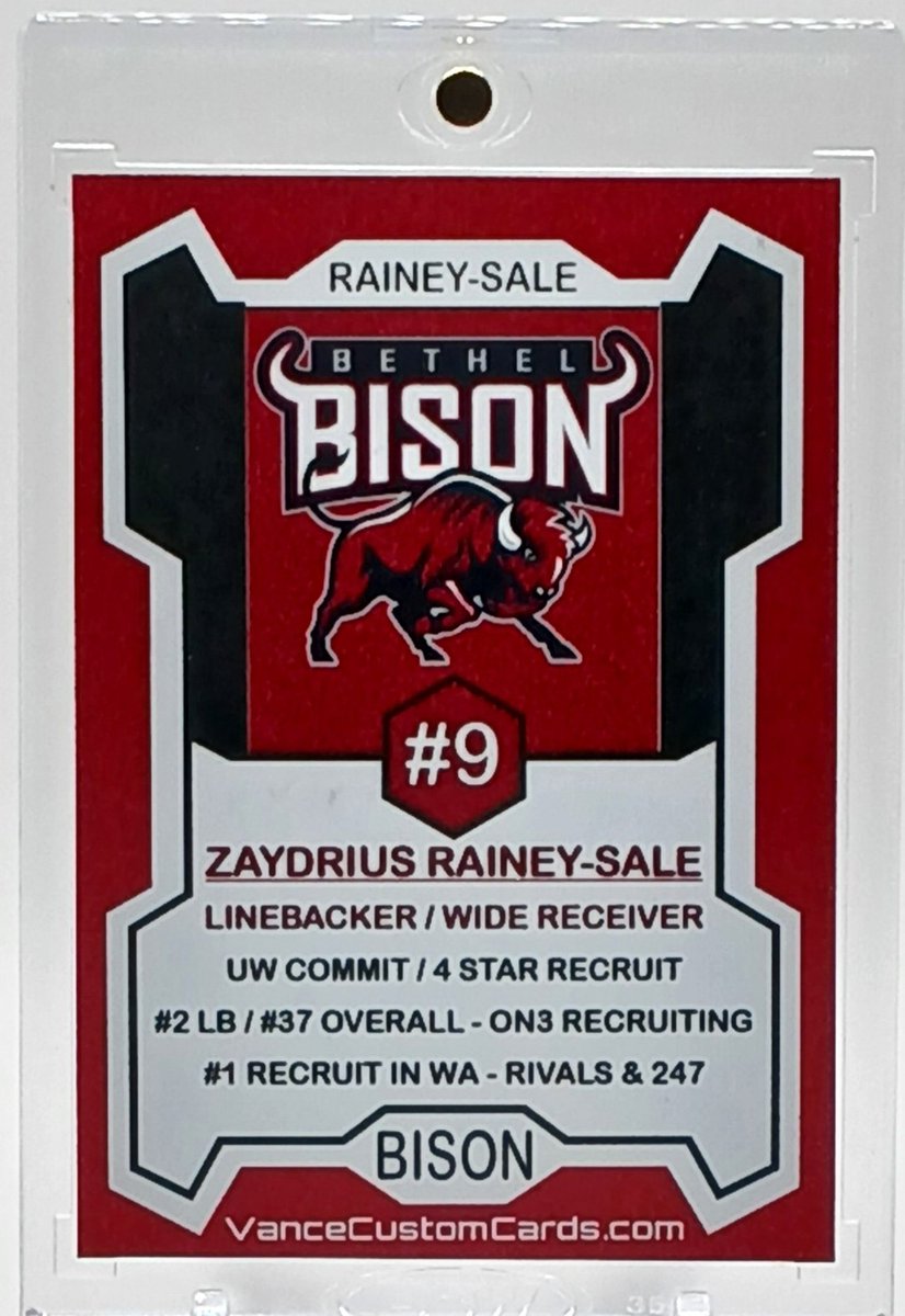 VanceCustomCard's tweet photo. Excited to partner up with Zaydrius Rainey-Sale / @ZaydriusS on a couple of cards for his collection.

Zaydrius was the #1 recruit in the entire state of Washington out of Bethel HIgh School, before committing to the University of Washington Huskies / @UW_Football.

I know Husky Nation is excited to see what this young man his in store when he hits the field next Fall in Montlake.

Best of luck going forward Zaydrius, we'll be rooting for you!