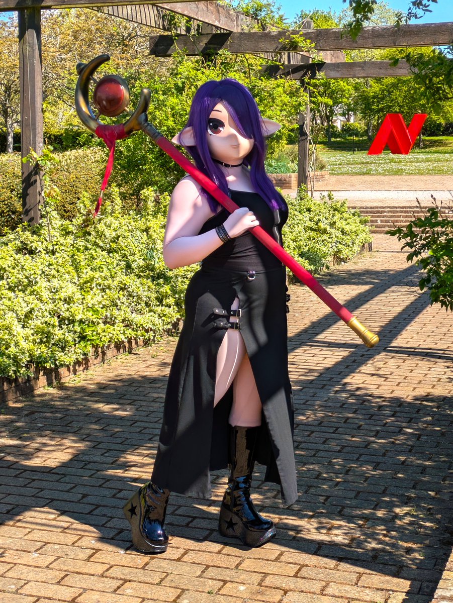 Xelphie (@xelphie9000) on Twitter photo I borrowed this staff from a white-haired elf friend of mine... Isn't it cool!? ๐
๐ธ: <a href="/CISCO_Clown/">Cisco Clown</a> I borrowed this staff from a white-haired elf friend of mine... Isn't it cool!? ๐
๐ธ: <a href="/CISCO_Clown/">Cisco Clown</a>
