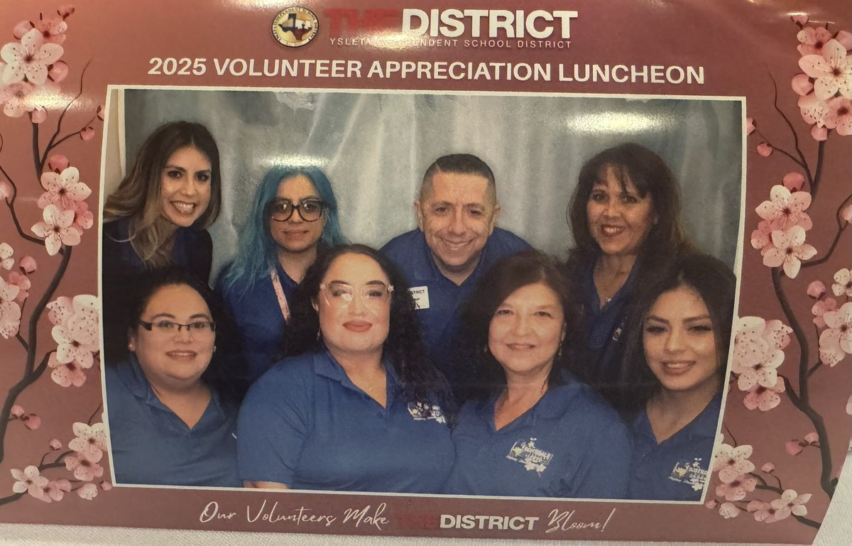 💐Scotsdale Cadets celebrating our campus volunteers! Our volunteers make The District bloom! Our campus is lucky to work with these servant leaders in helping our school shine. 🌻At Scotsdale…#CadetsExcel