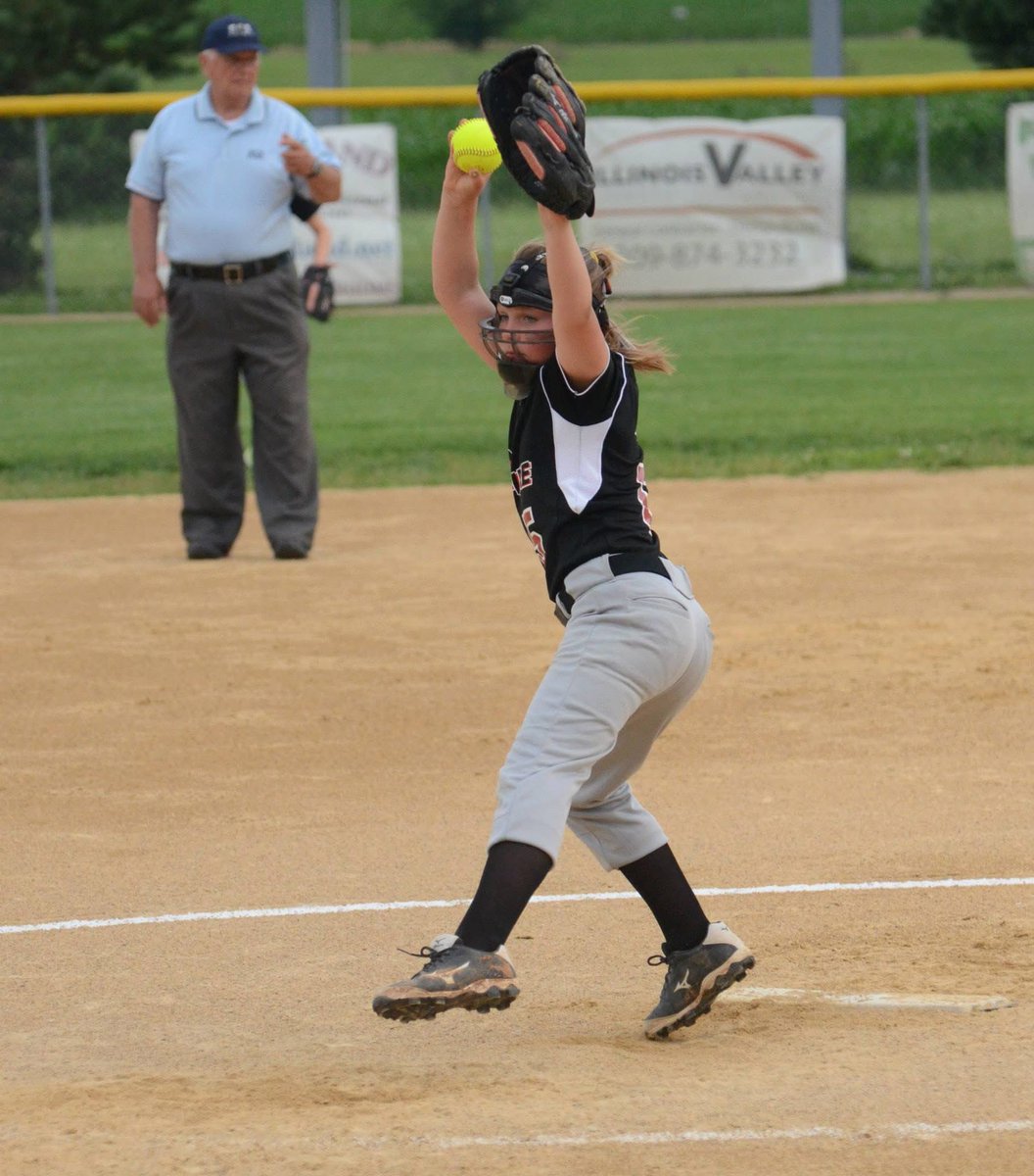 They grow up so fast 🥹

In honor of a tomorrow’s Field Trip Day, check out our little Illini!